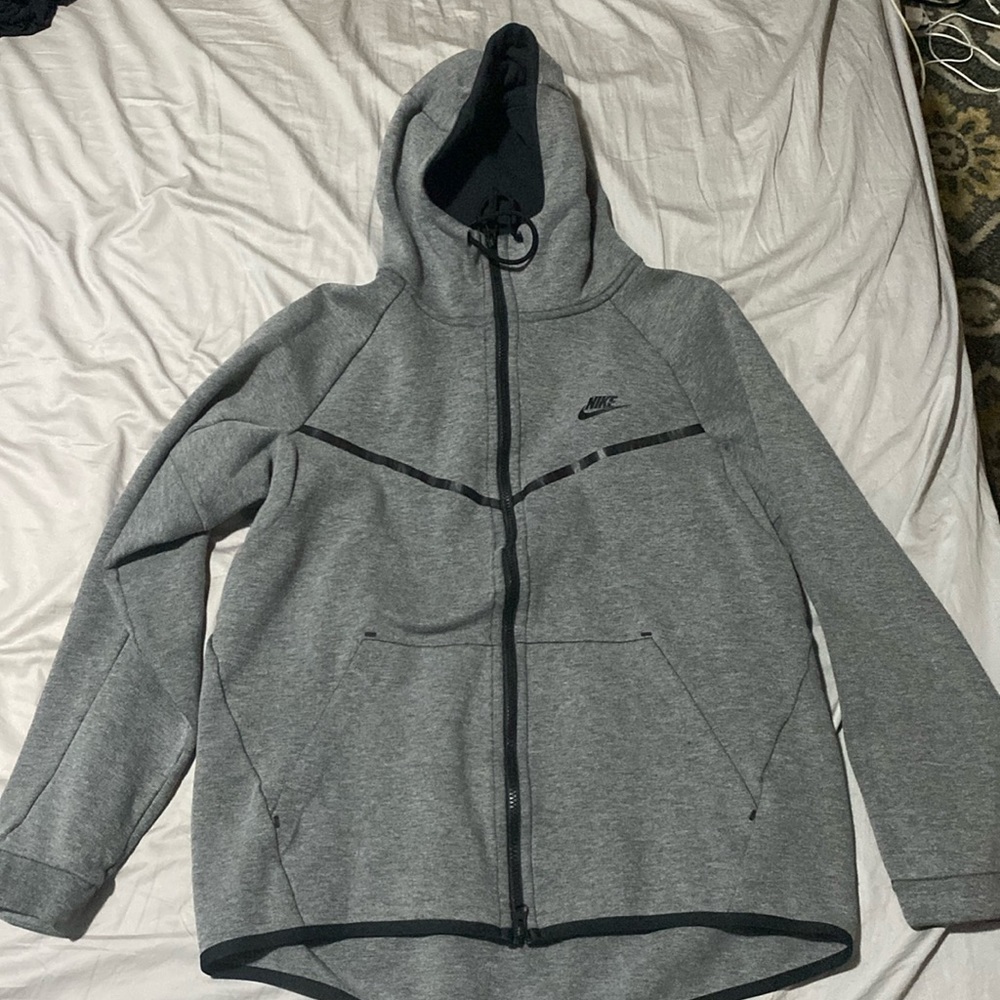 Gray Nike Tech Fleece